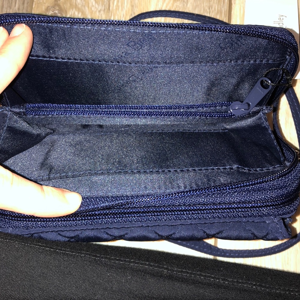 All In One Crossbody - Picture 5 of 8